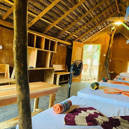 Yala Village Eco Tree House Tissamaharama Extérieur photo